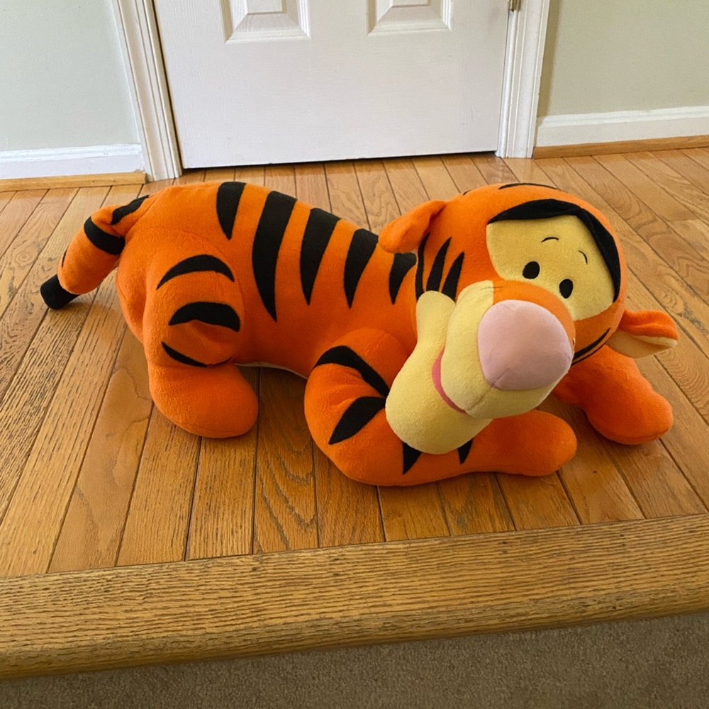 Footlong Stuffed Tigger